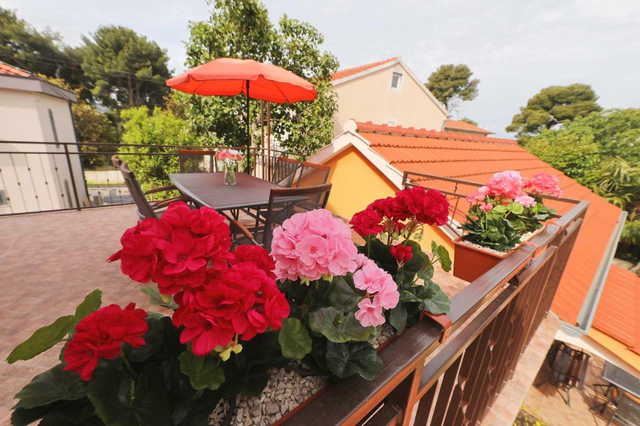 Apartmani Strpic Biograd Na Moru Exterior photo